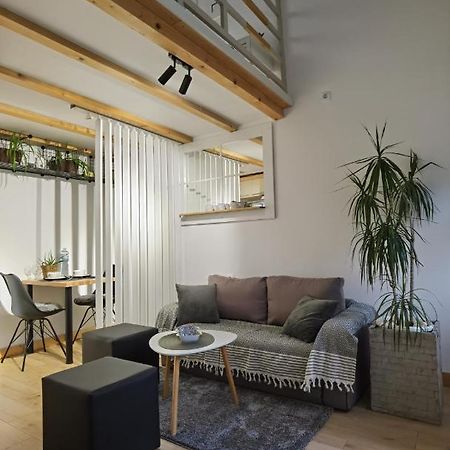 Zona Apartments 1 Ζρένιανιν Εξωτερικό φωτογραφία